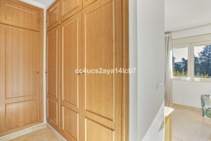 d5b5bf636f457957c4e56ca0dae65c07 - 14