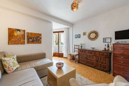 d66d3a84cf46ee00472c1bc260c1ceb8 - 6