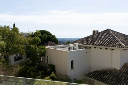 d6a971a8fd032d77f513020a330f25f7 - 12