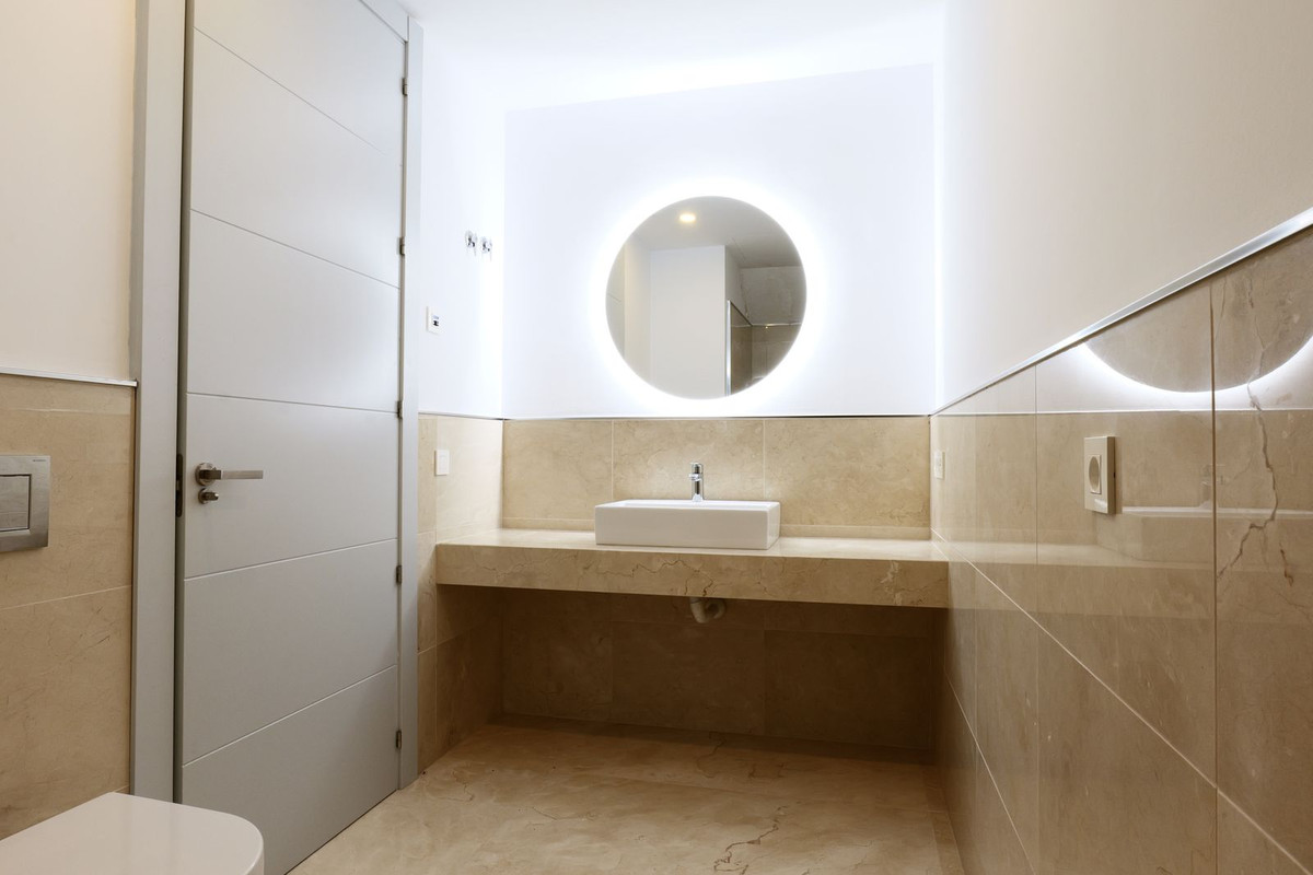 d6a971a8fd032d77f513020a330f25f7 - 21