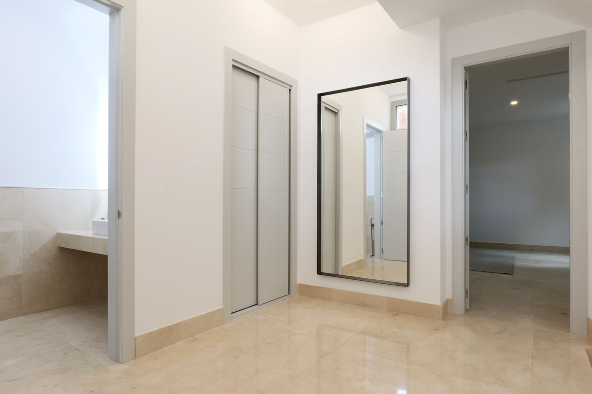 d6a971a8fd032d77f513020a330f25f7 - 38