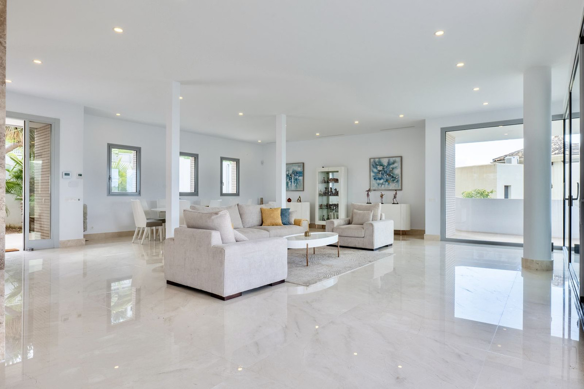 d6a971a8fd032d77f513020a330f25f7 - 43