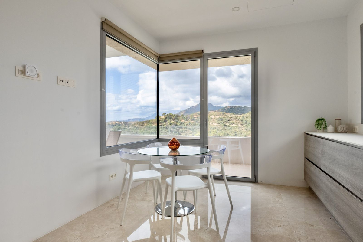 d6a971a8fd032d77f513020a330f25f7 - 53