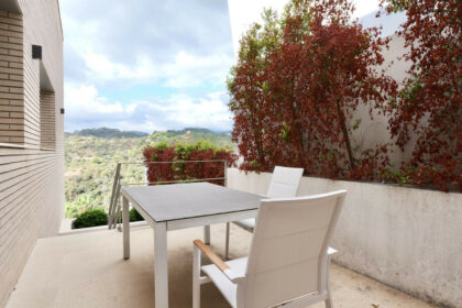 d6a971a8fd032d77f513020a330f25f7 - 56