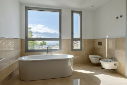 d6a971a8fd032d77f513020a330f25f7 - 70