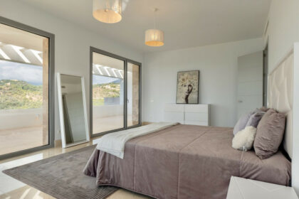 d6a971a8fd032d77f513020a330f25f7 - 71