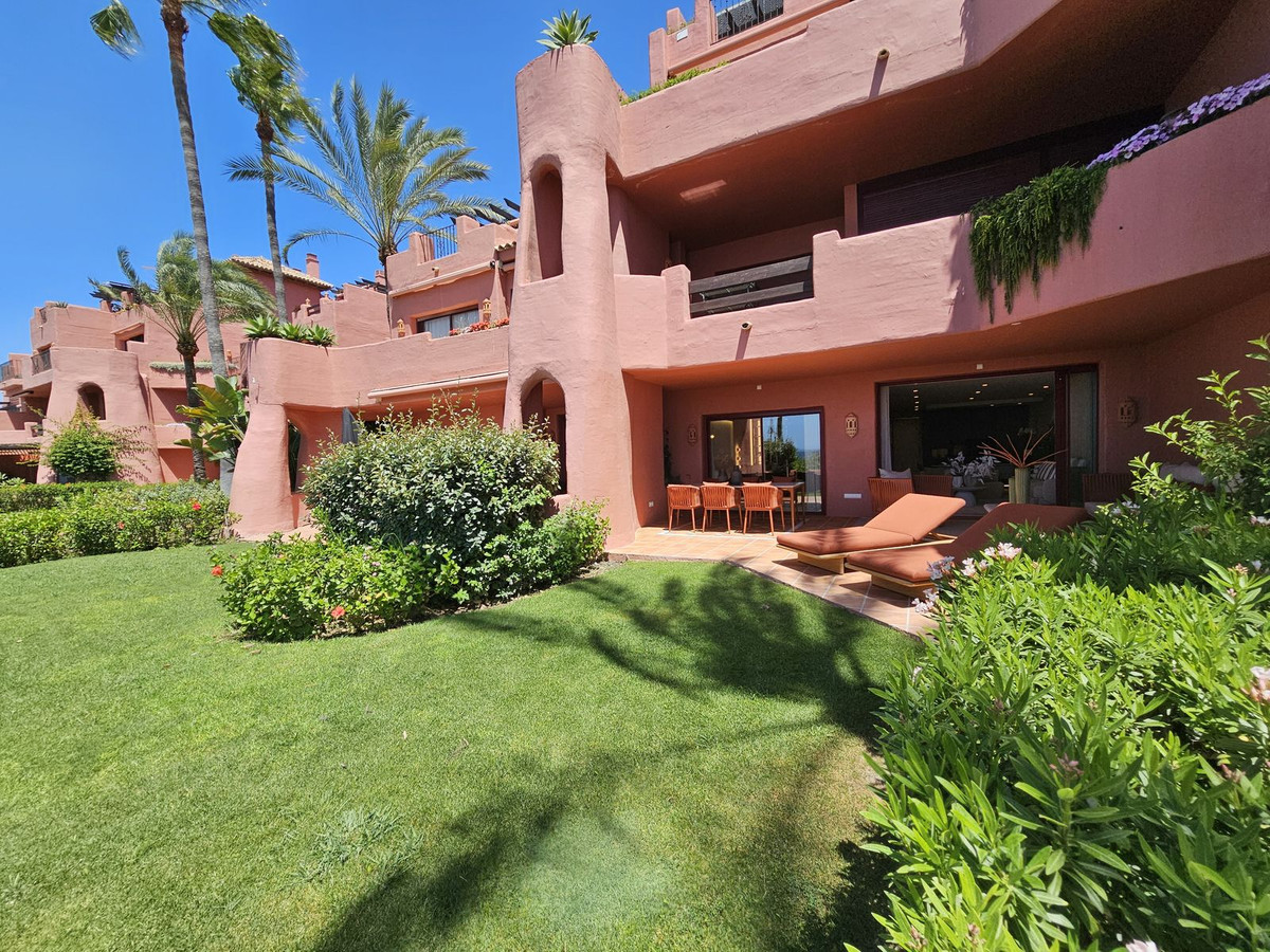 d6bcecaa335bad8823716a144d51726f - 35