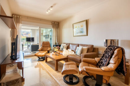 d6cb17f389a6e6cf7bfdb209583cc147 - 15