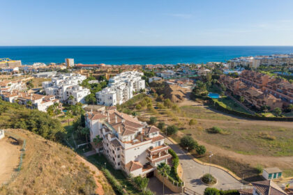 d6cb17f389a6e6cf7bfdb209583cc147 - 29