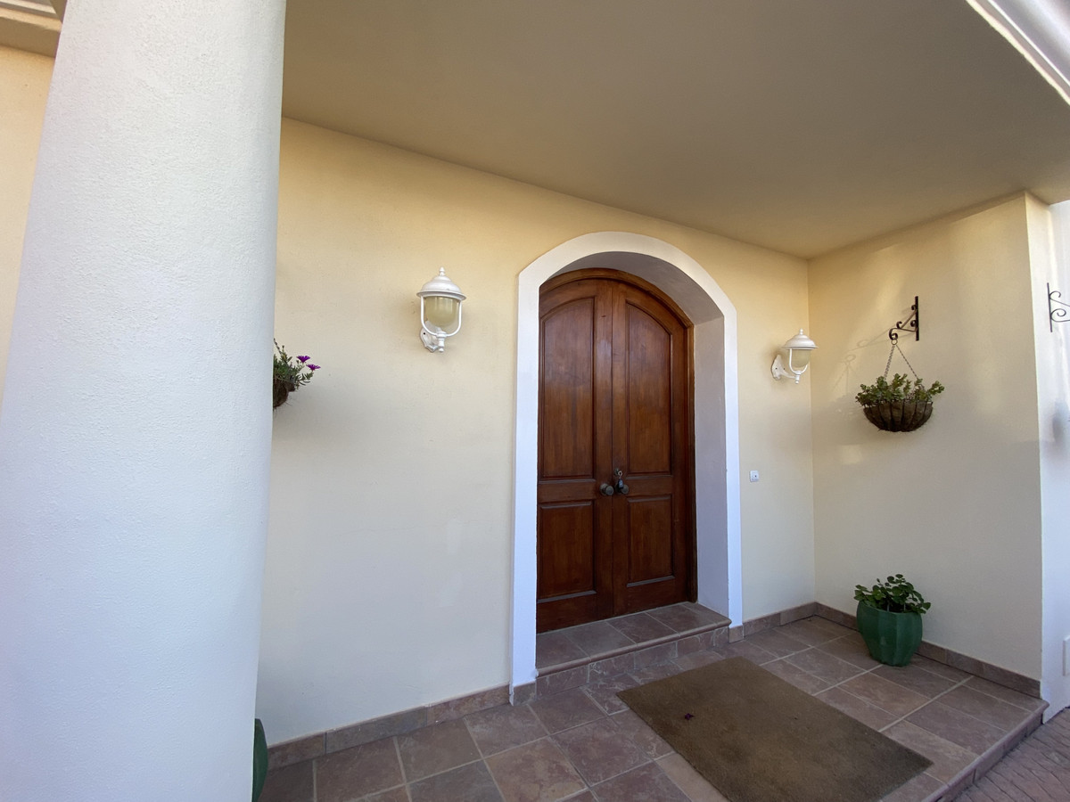 d710ac66866c0aa18153f040c8149cd3 - 20