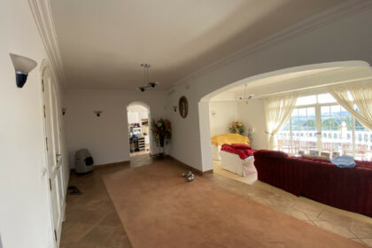 d710ac66866c0aa18153f040c8149cd3 - 21