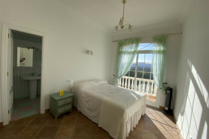 d710ac66866c0aa18153f040c8149cd3 - 39