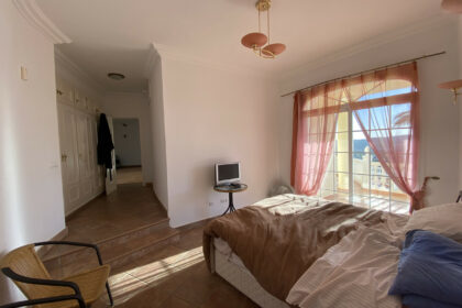 d710ac66866c0aa18153f040c8149cd3 - 42