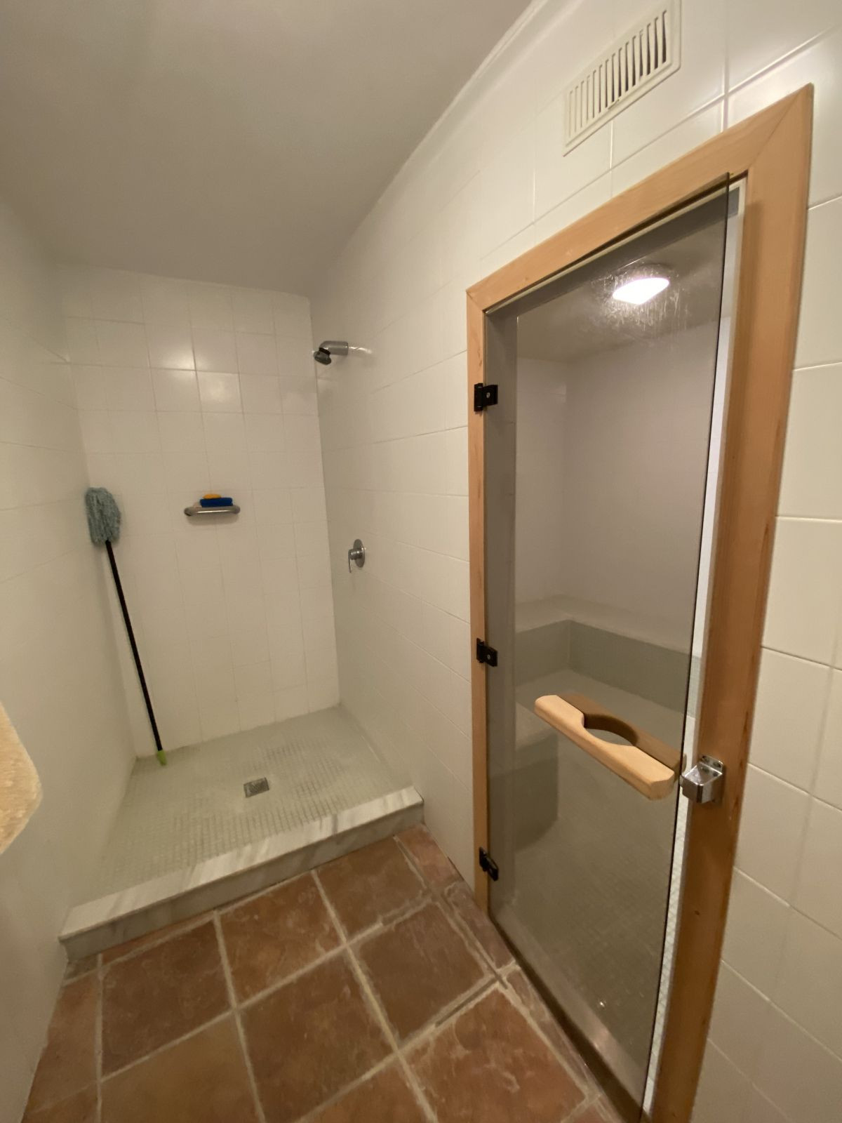 d710ac66866c0aa18153f040c8149cd3 - 48