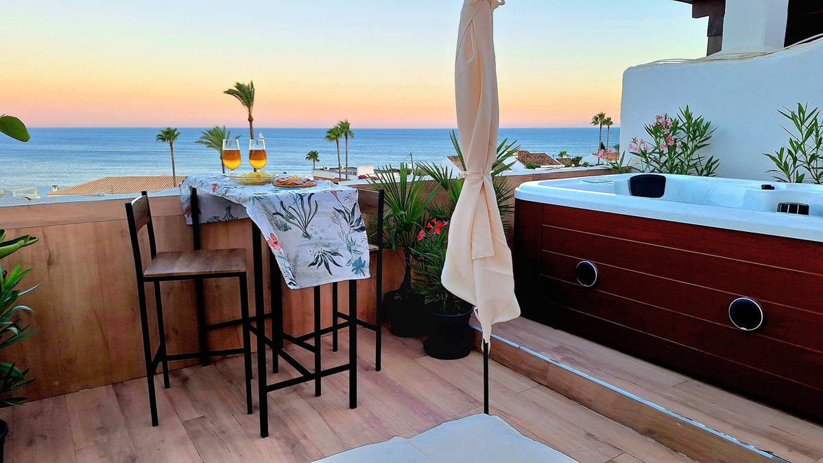 d76510b30921fa3fa1c0643c49ca96a5 - 13