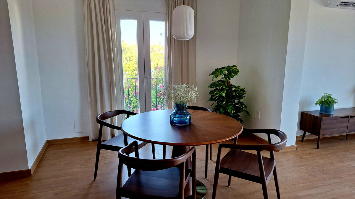 d76510b30921fa3fa1c0643c49ca96a5 - 23