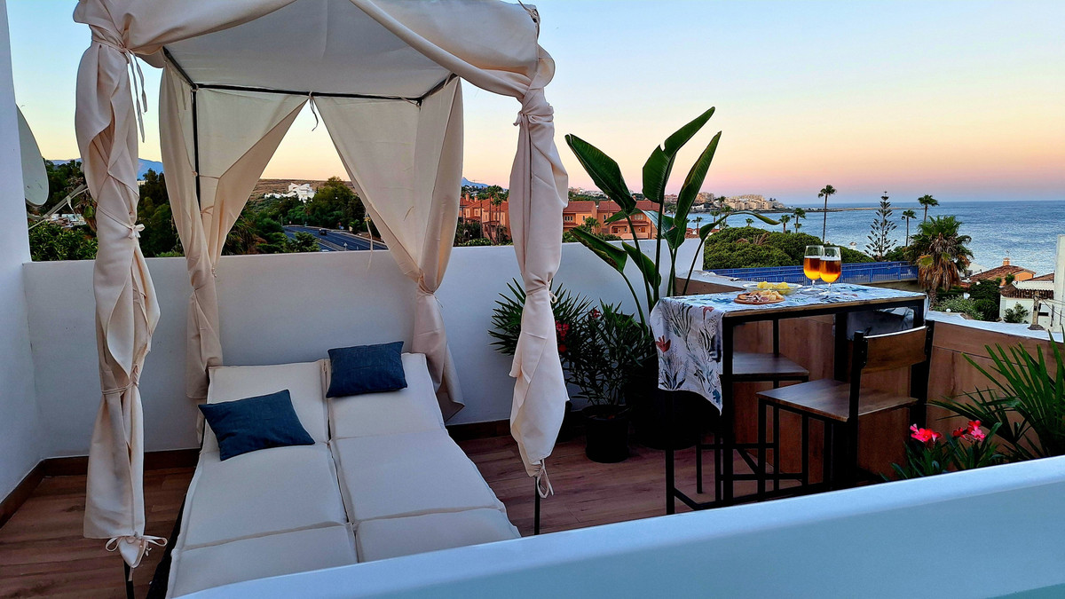 d76510b30921fa3fa1c0643c49ca96a5 - 30