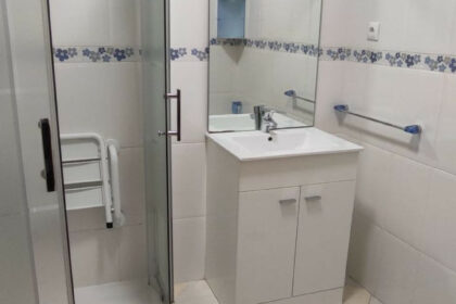 d7d6073e133d51029c3450ea60131cc4 - 18