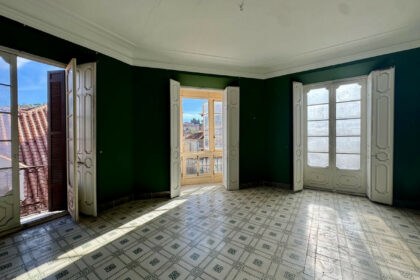 d8078c60d69673564fc48d2fe7842590 - 1