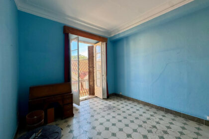 d8078c60d69673564fc48d2fe7842590 - 10