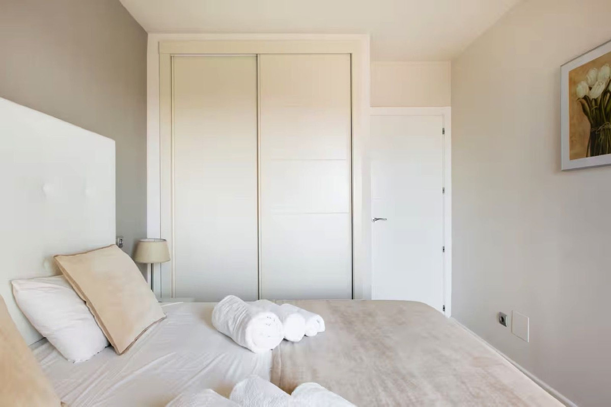 d81b99b0c7c5f5c032030871a4b7f770 - 27