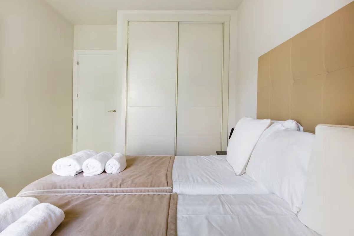 d81b99b0c7c5f5c032030871a4b7f770 - 6