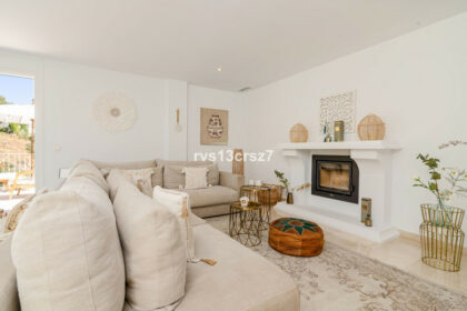 d85c5a116c7313f62edf8815ebccd85f - 13