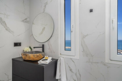 d868f46ac4b9d32f0c92090f59370f13 - 13