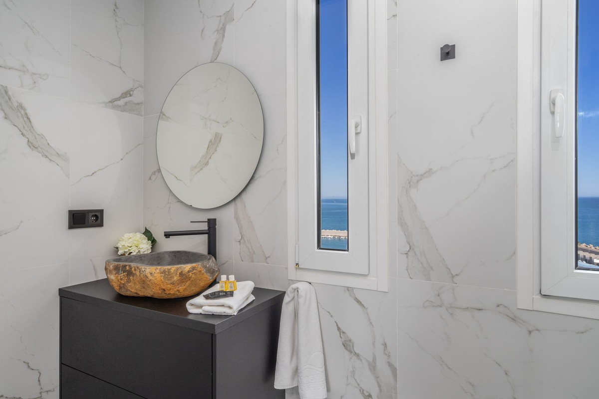 d868f46ac4b9d32f0c92090f59370f13 - 13