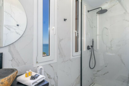 d868f46ac4b9d32f0c92090f59370f13 - 14