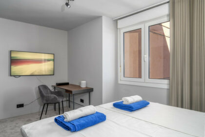 d868f46ac4b9d32f0c92090f59370f13 - 16