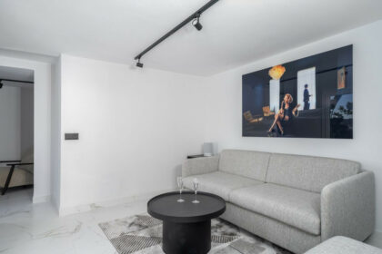 d868f46ac4b9d32f0c92090f59370f13 - 24