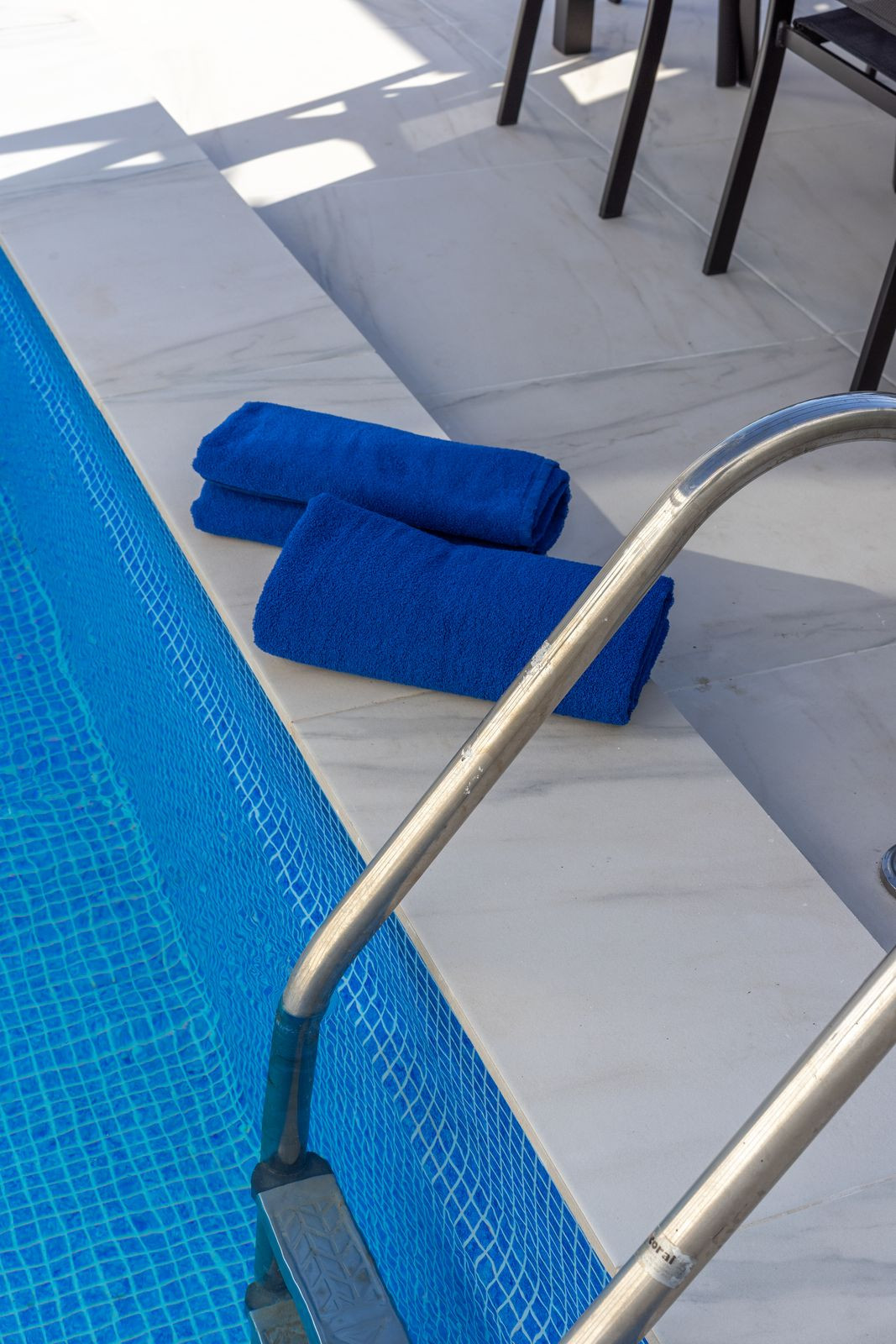 d868f46ac4b9d32f0c92090f59370f13 - 55