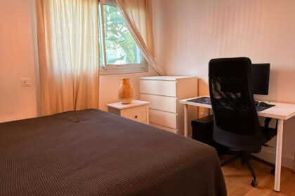 d86b06f55746eaedaed259912078e37c - 52