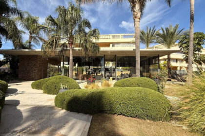 d86b06f55746eaedaed259912078e37c - 62