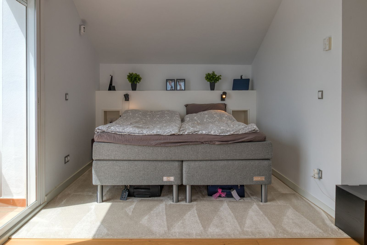 d88e150225e63b12609fedba410a01dc - 14