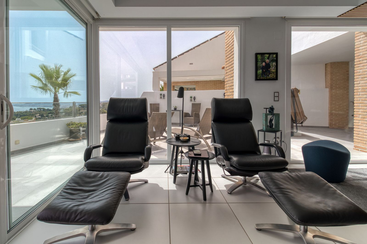 d88e150225e63b12609fedba410a01dc - 20