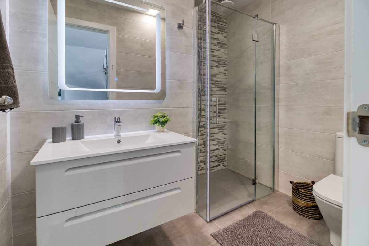 d88e150225e63b12609fedba410a01dc - 37