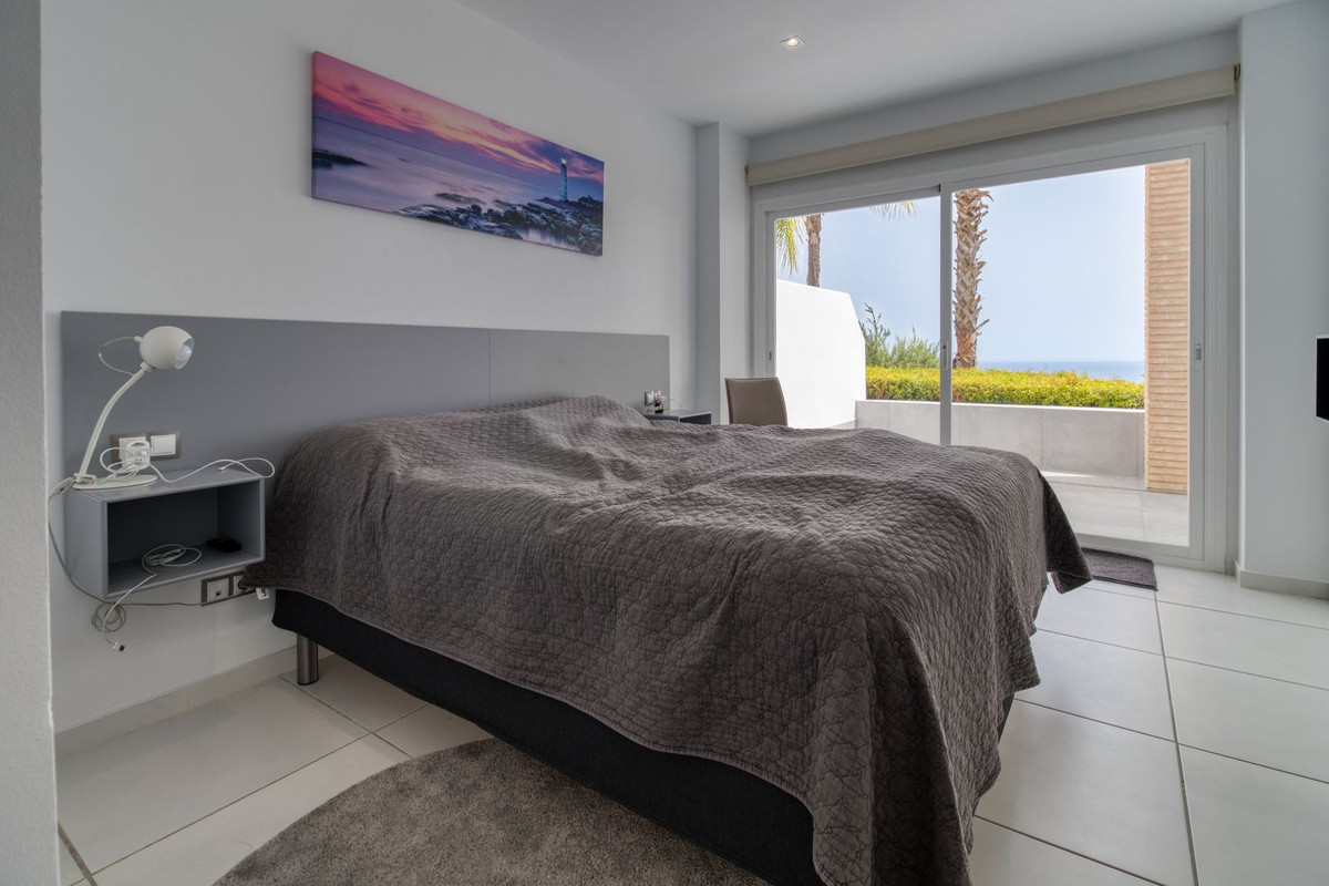 d88e150225e63b12609fedba410a01dc - 38