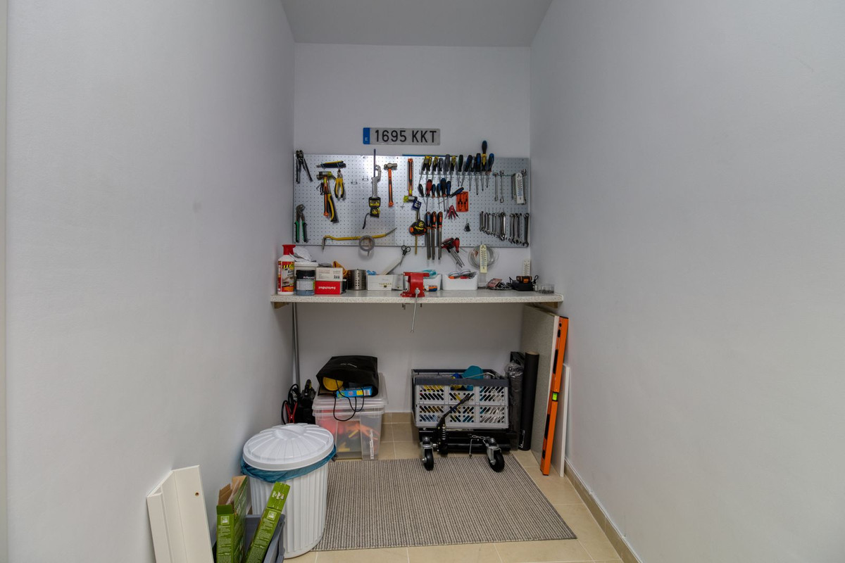 d88e150225e63b12609fedba410a01dc - 42