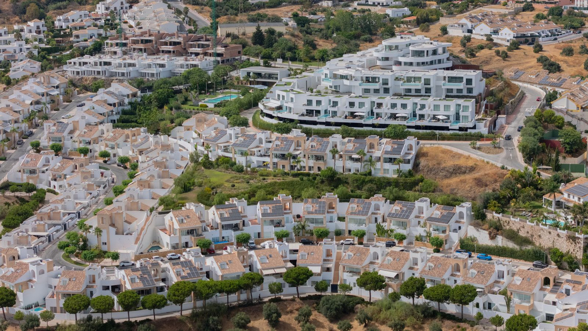 d88e150225e63b12609fedba410a01dc - 7