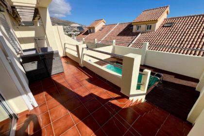 d8998968c5a51e149562ce7e2e07a65f - 13