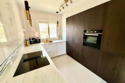 d8998968c5a51e149562ce7e2e07a65f - 16