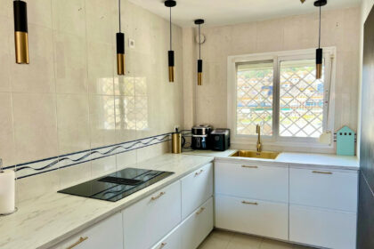 d8998968c5a51e149562ce7e2e07a65f - 21