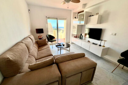 d8998968c5a51e149562ce7e2e07a65f - 7