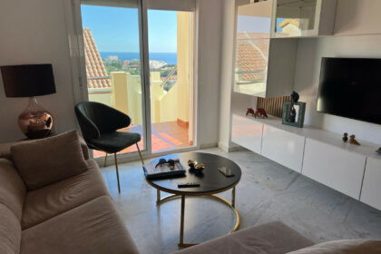 d8998968c5a51e149562ce7e2e07a65f - 8