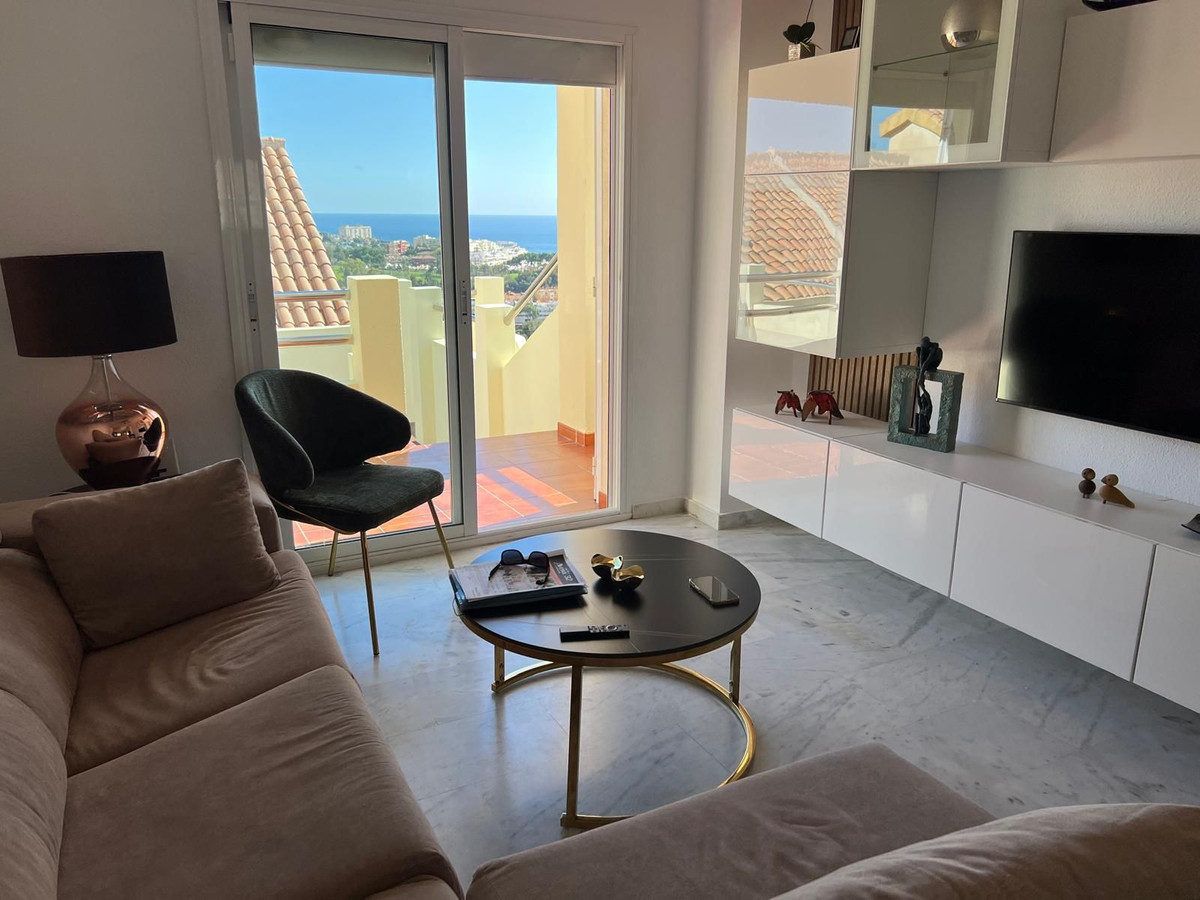 d8998968c5a51e149562ce7e2e07a65f - 8