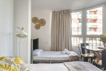 d89a67e4004b7bc8af66c30af93dd660 - 19