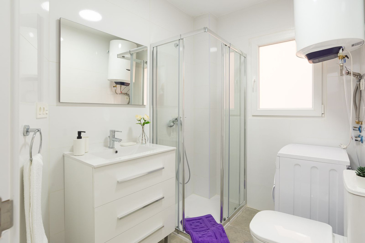 d89a67e4004b7bc8af66c30af93dd660 - 9