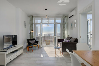 d8abd5bde7aaebe205e2db8719db1755 - 11